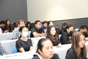 โครงการพัฒนาศักยภาพครูประจำการและครูพี่เลี้ยงให้มีคุณลักษณะของ Strong Teacher